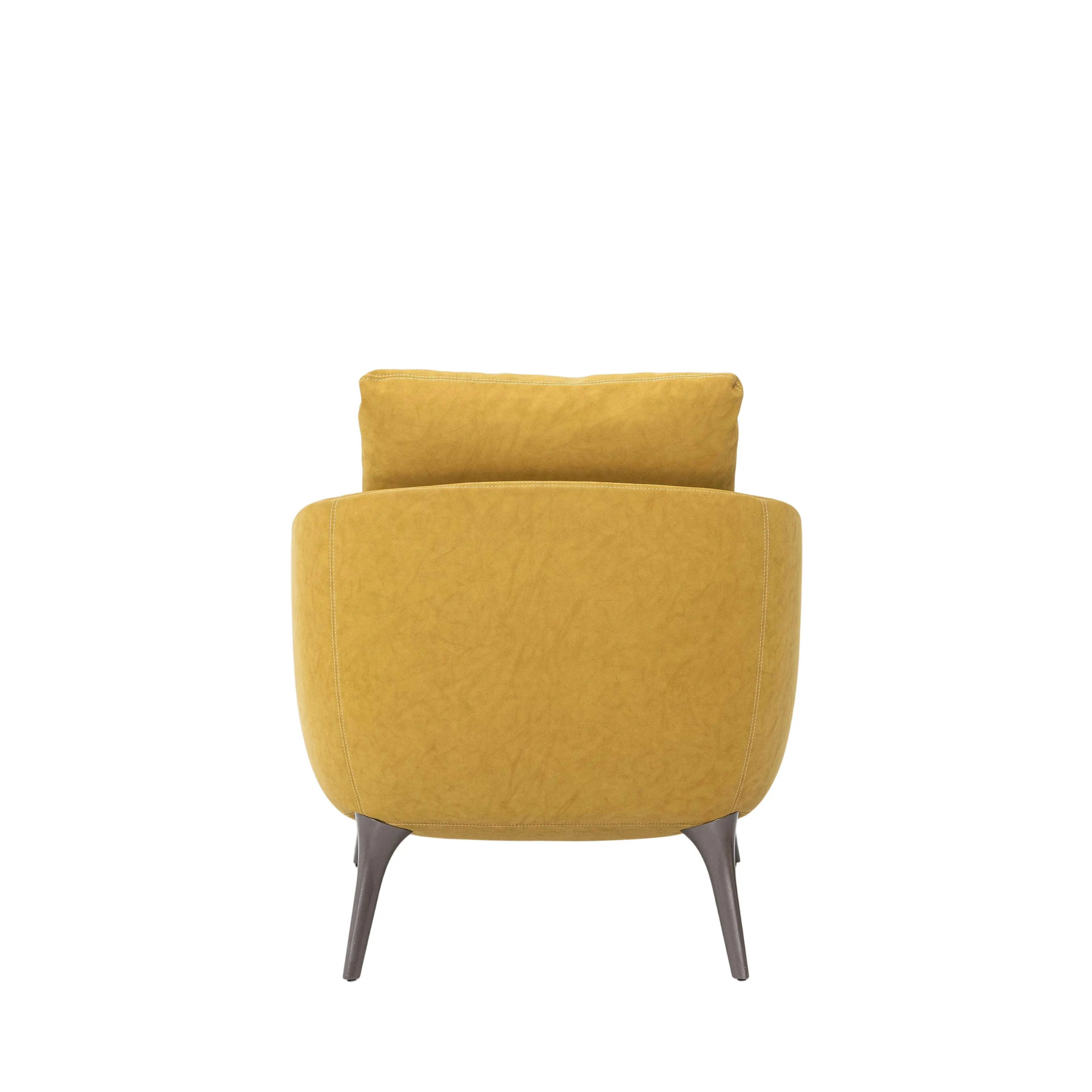 Lounge Chair: Modern Comfort Meets Timeless Style